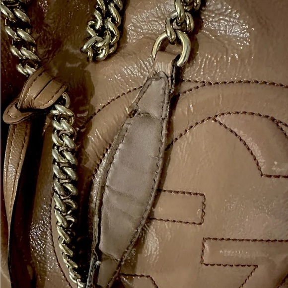 Authentic Gucci Soho Patent leather Hobo Handbag
